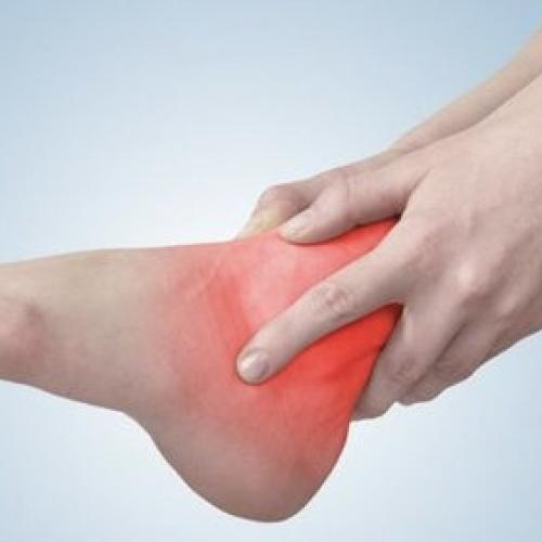 Xoa Bóp Bấm Huyệt Chữa Thoái Hoá Cổ Chân